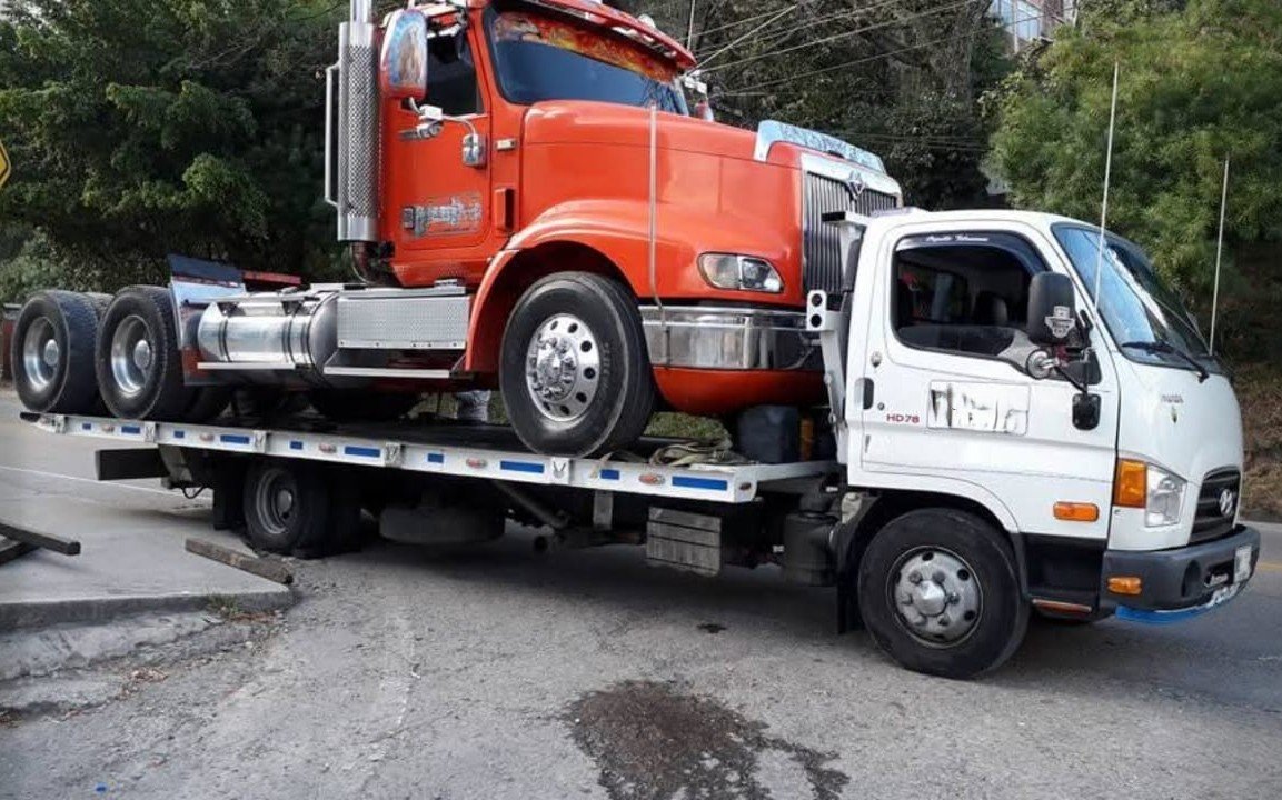Transporte de camión de gran tonelaje